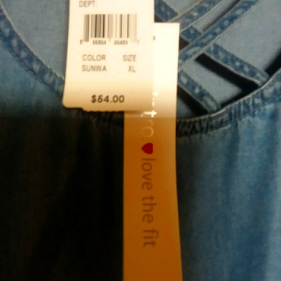 INTRO.LOVE THE FIT Brand new shift type dress. Size Xlarge. - Picture 3 of 5